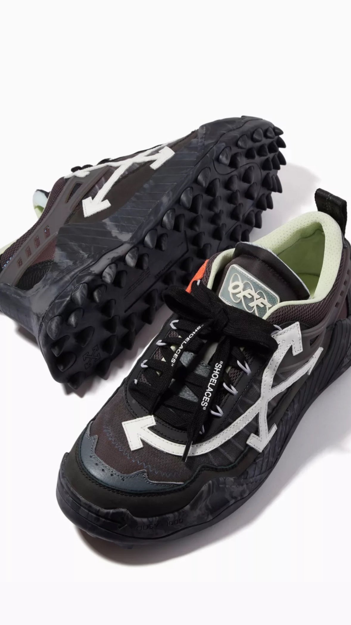 A Off white odsy sneakers