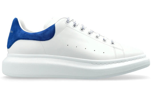 A Alexander Mcqueen sneakers